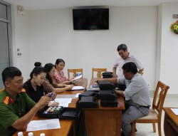   Kiểm tra khối lượng, kích thước bóng quay số và bảo trì hệ thống lầu cầu mở thưởng định kỳ theo quy định.