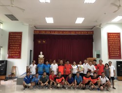 Giao lưu bóng bàn 04 đơn vị tham dự do BQL các Khu công nghiệp Bình Thuận tổ chức